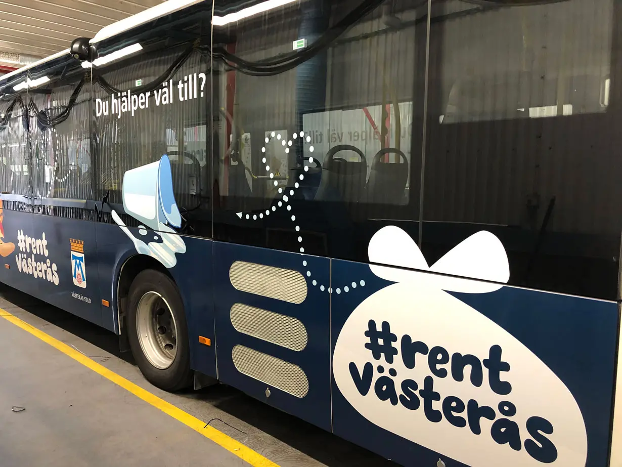 Rent Västerås - reklam på sidan av en buss.  
