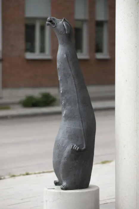 Skulptur av brons.